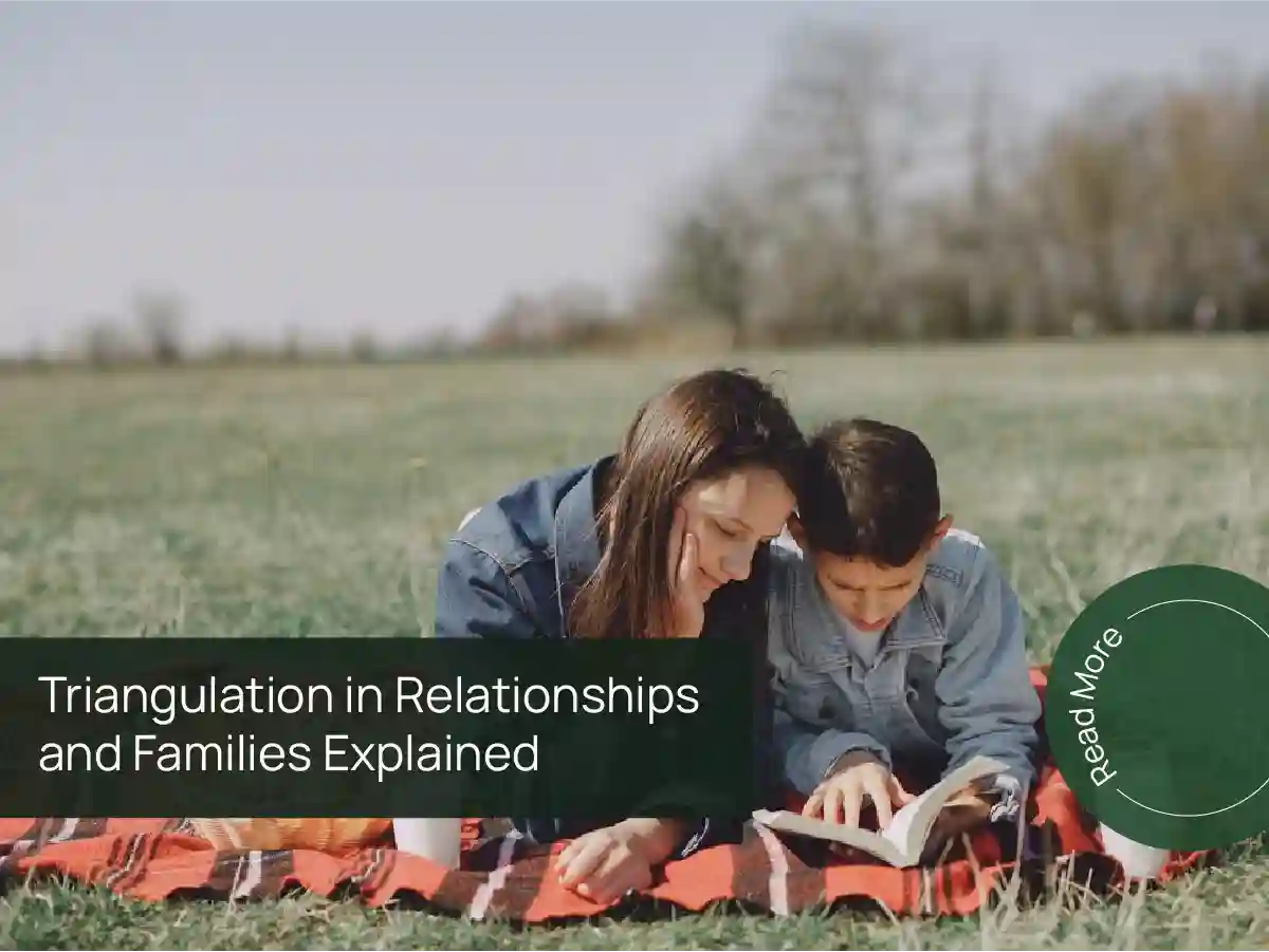 Triangulation in relationships and families explained with unhealthy communication patternsTriangulation in relationships and families explained with unhealthy communication patterns